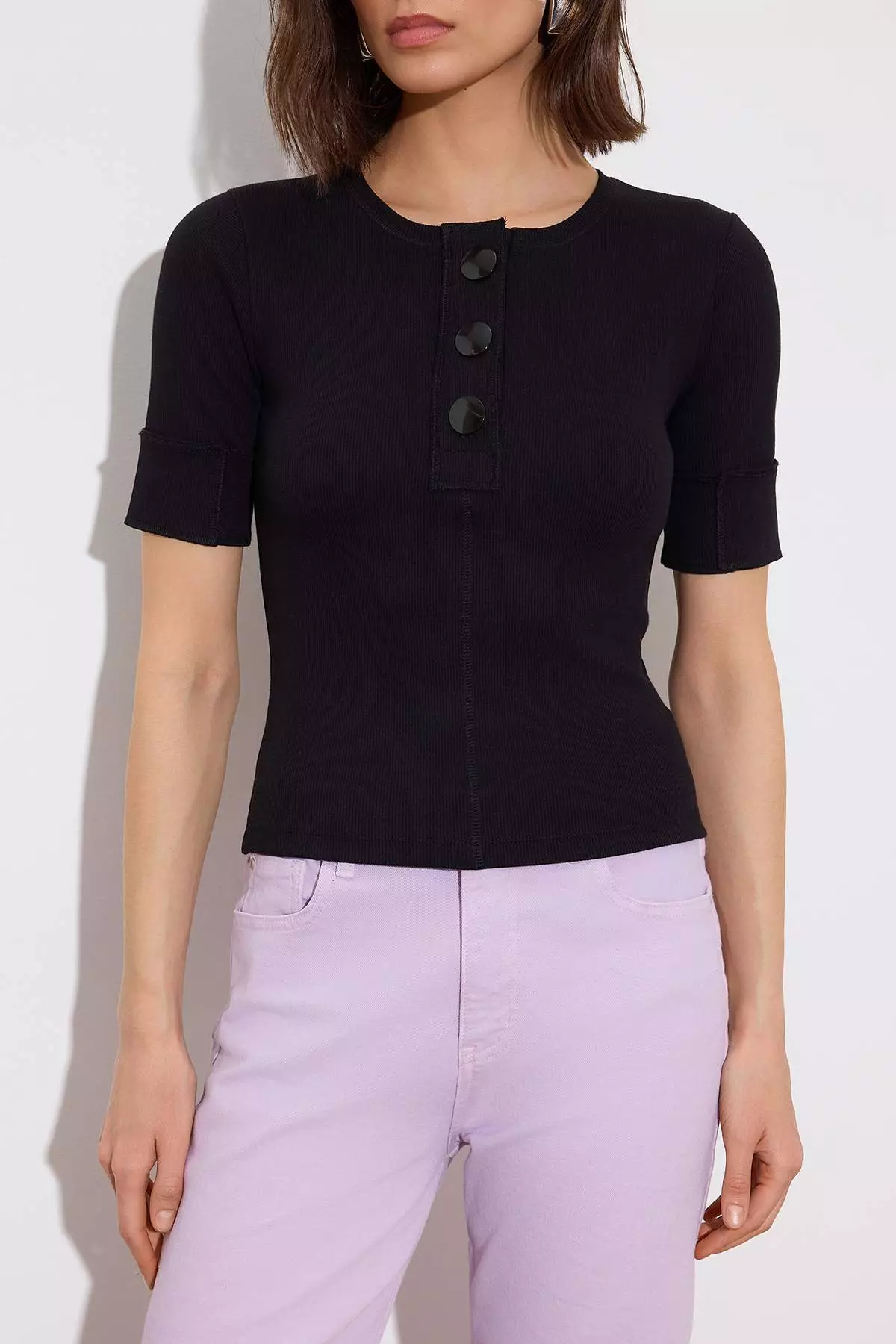 Limited Edition Black Bodycon Short Sleeve Buttoned Corded Fabric Stretchy Knitted Blouse Twoss26Bz473