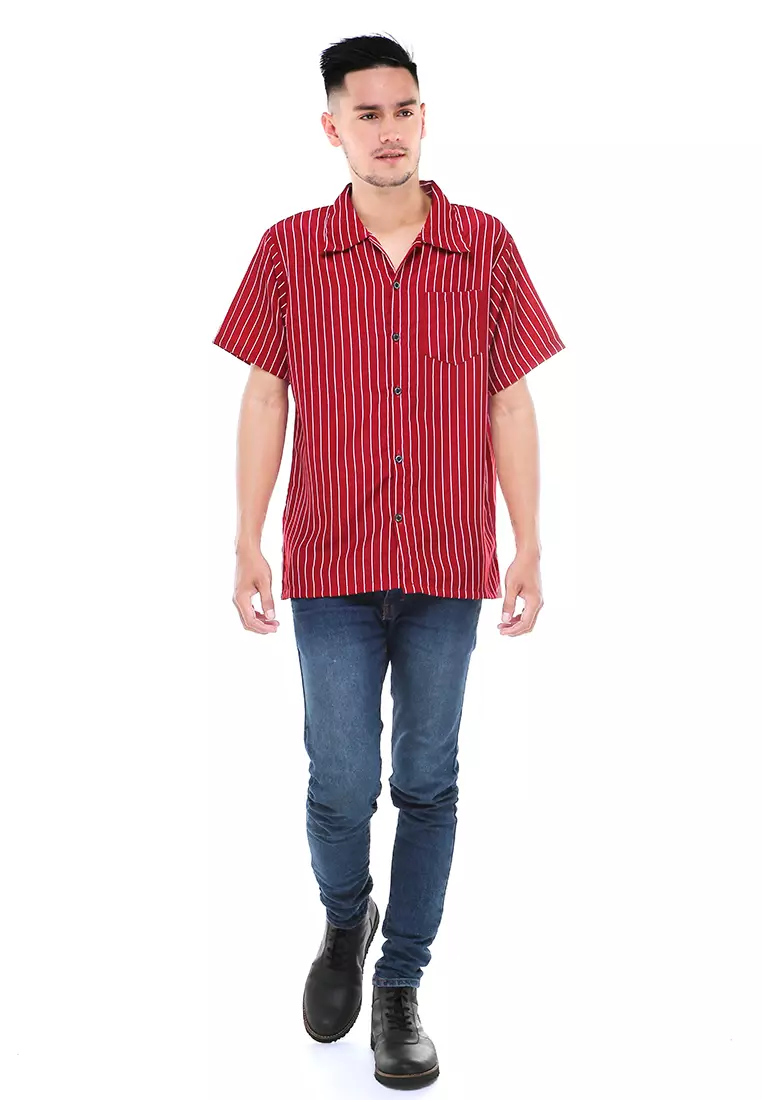Dwan Atasan Kemeja Pria Vertical Lines Casual Shortsleeve Shirt Material Cotton ORIGINAL - Maroon