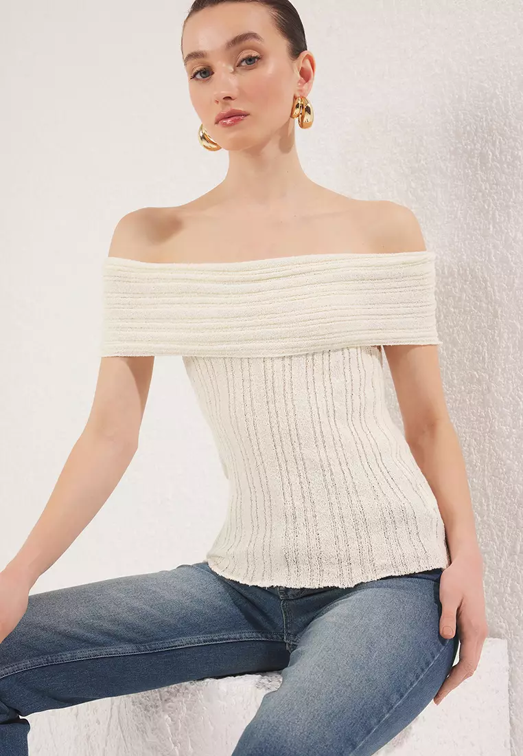 Bone Carmen Collar Textured Knitwear Thin Blouse