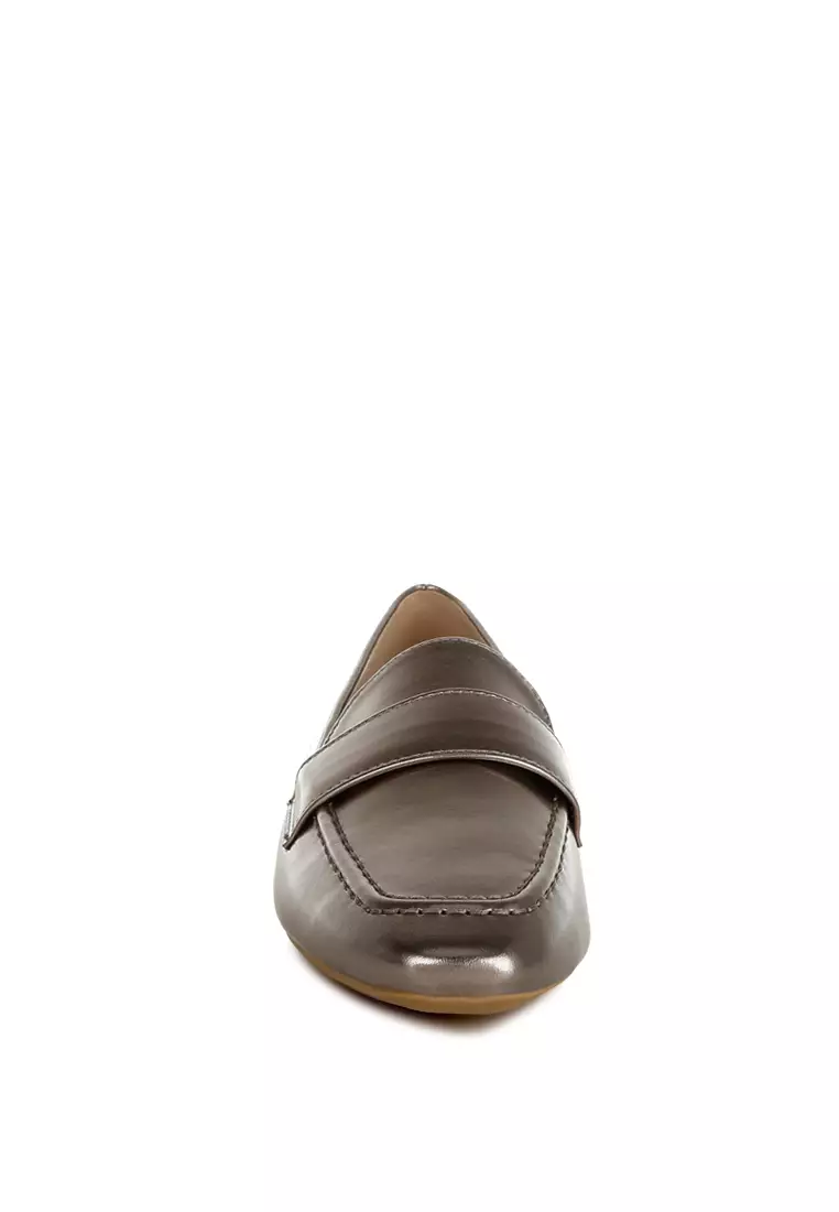 Flat Heel Loafers In Silver