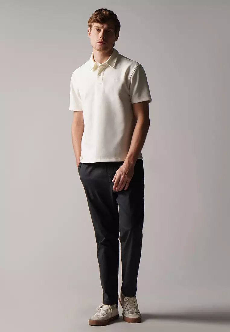 Regular Fit Polo Shirt In Textured Knit