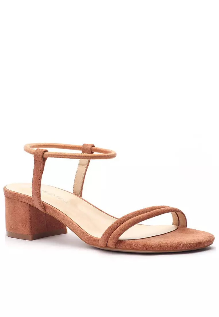 Discount on Twenty Eight Shoes  shoes - SKU: Ankle Strap Sandals 320-22