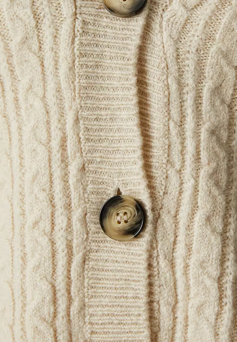 Knit Patterned Buttoned Cardigan