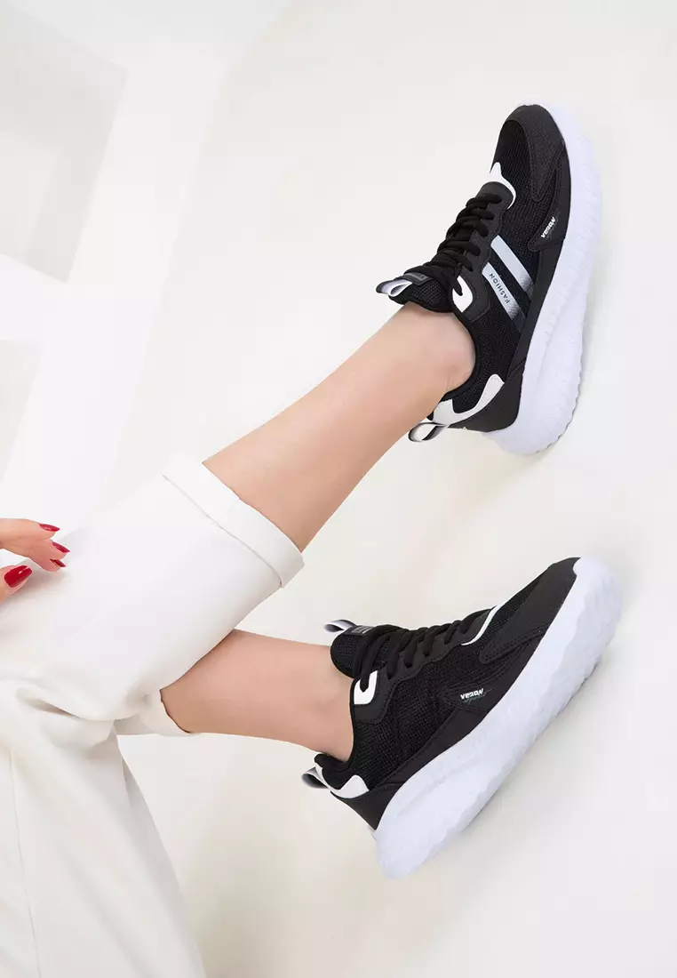 Black-White Unisex Sneaker 20601