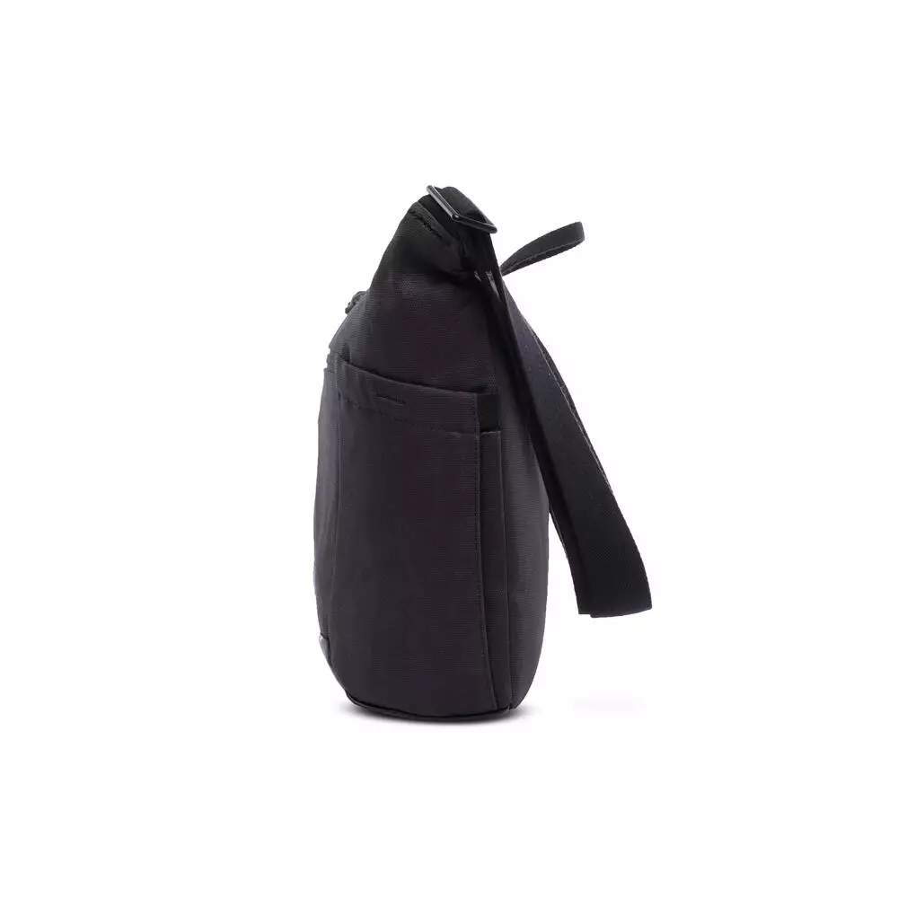 Eiger Evredait Canvas Laptop Shoulder Bag 12L