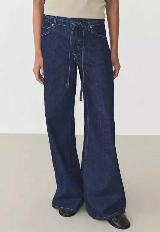 Low Rise Wide Leg Jeans With Belt