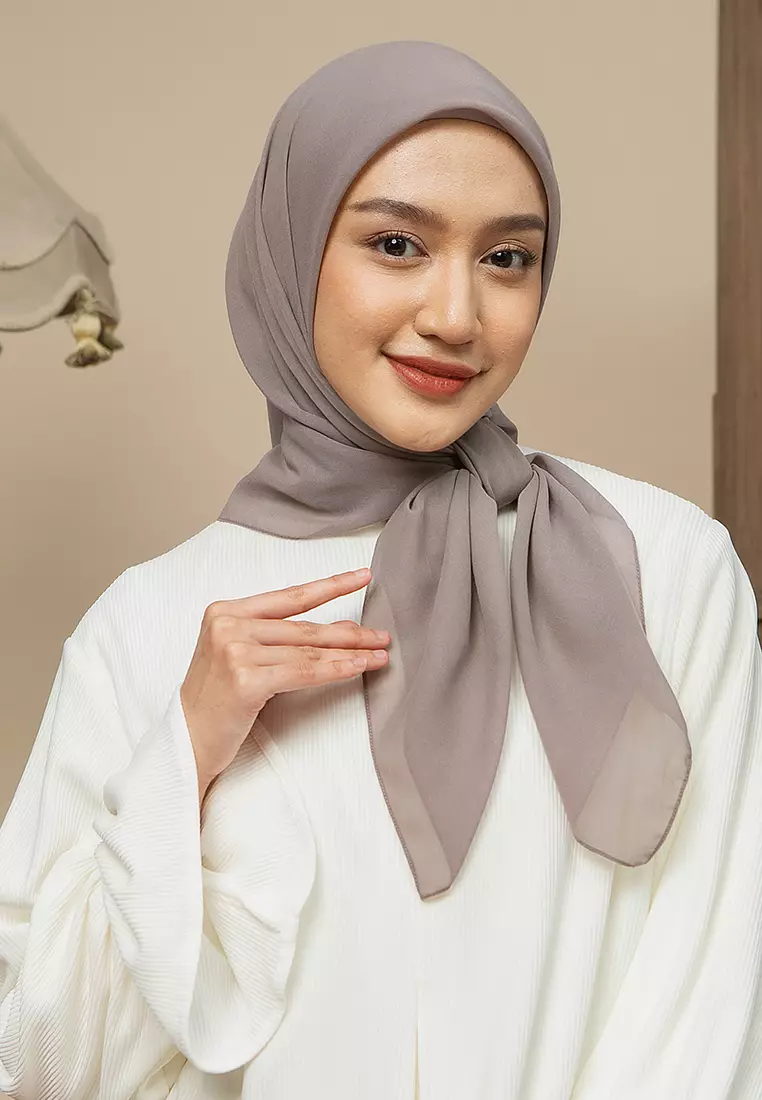 Nala Voal Square Grey Cream