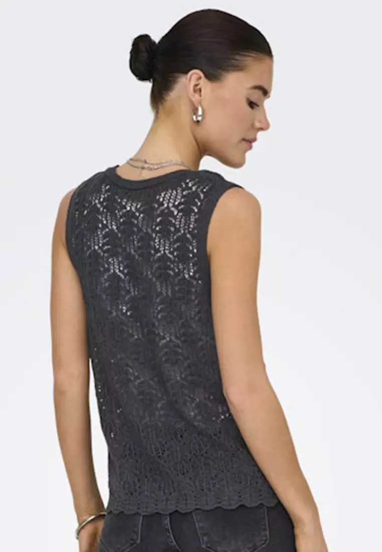 Kofi Bayo V-Neck Tie Vest