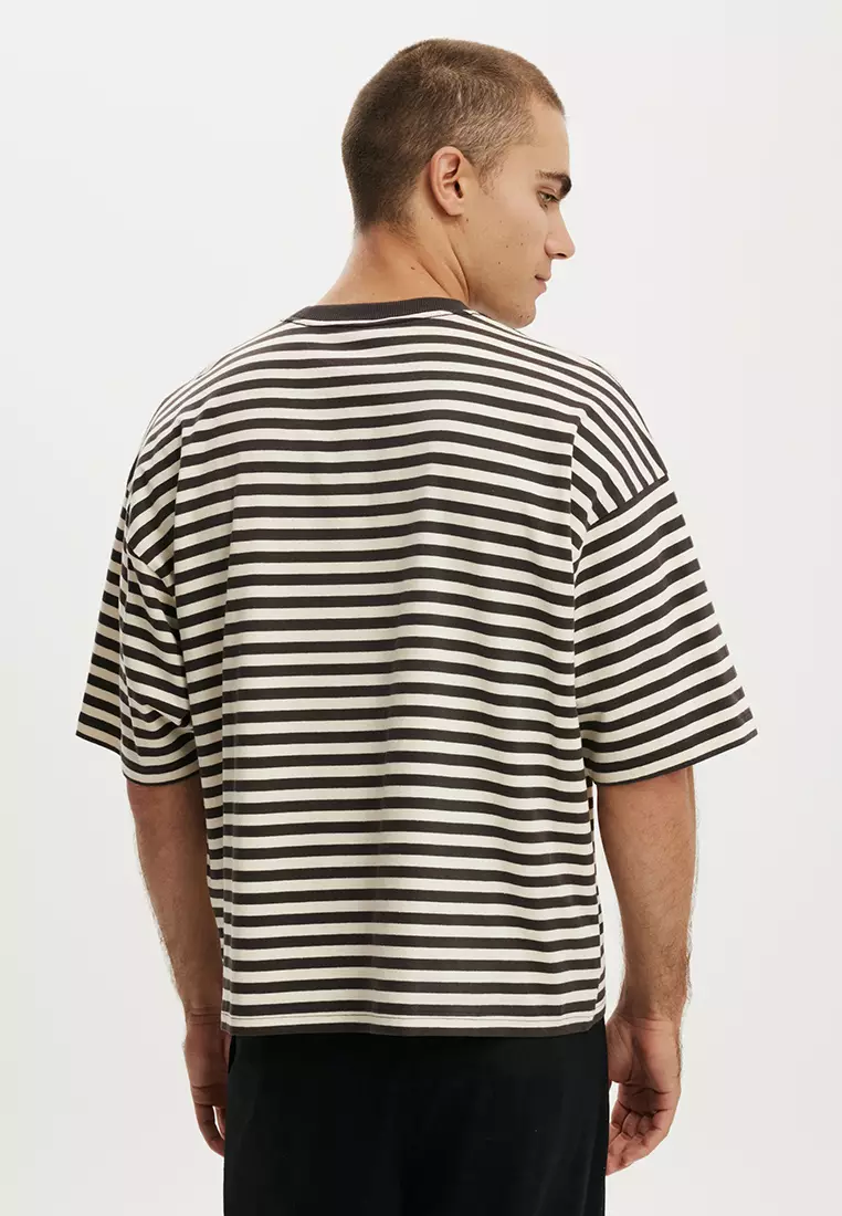 Cropped Fit T-Shirt
