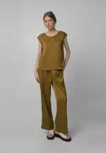Bronze