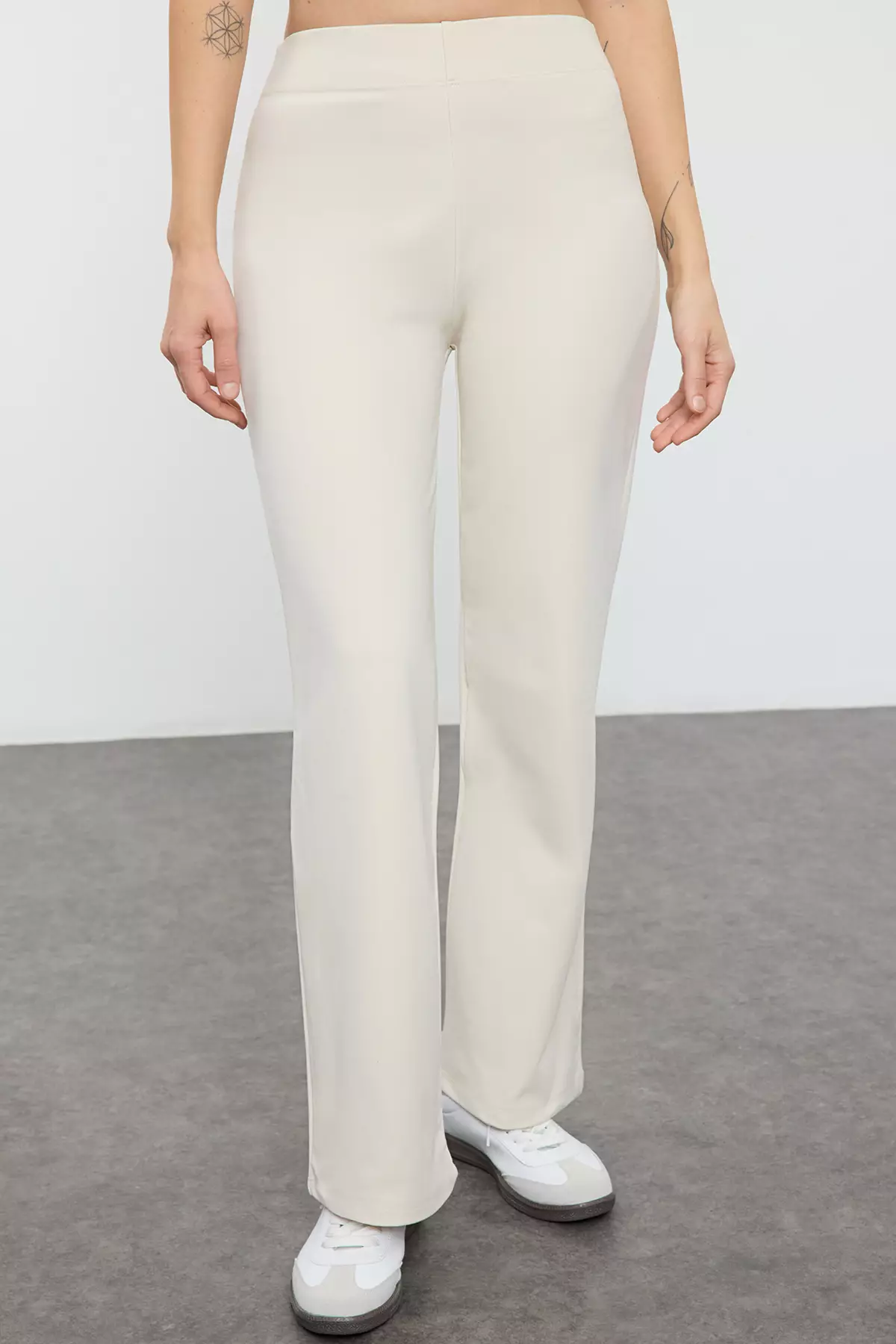 Ecru Warm Winter Diver/Scuba Fabric Knitted Sports Sweatpants With Raised Inside