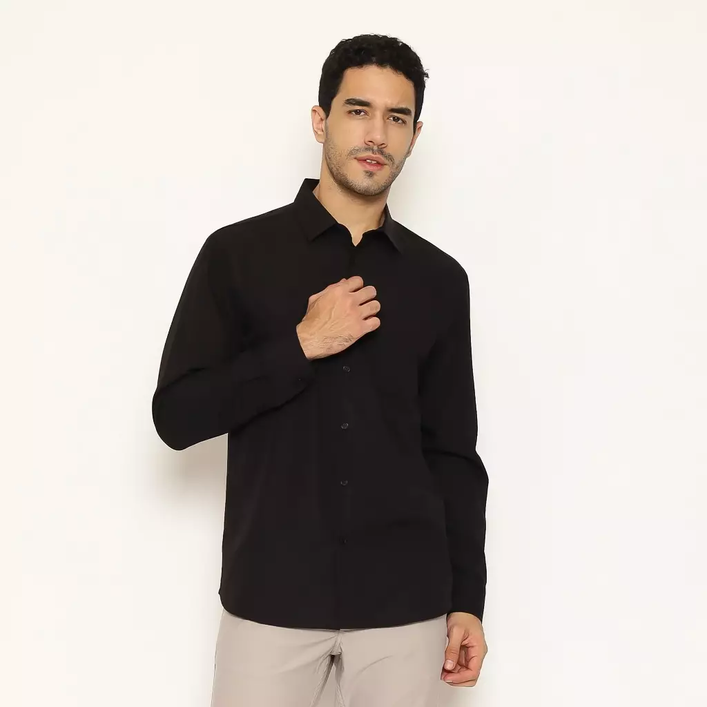 AMK Kemeja Basic Pria Lengan Panjang SHS GINJIRO L/S Black
