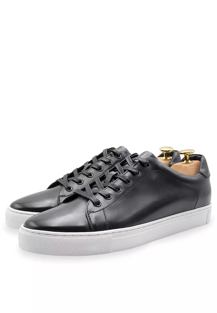 Loreto Black Sneakers
