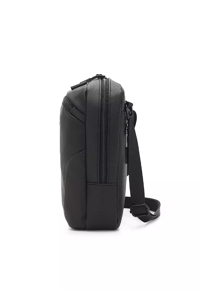 Men's Sling Bag / Crossbody Bag - Black