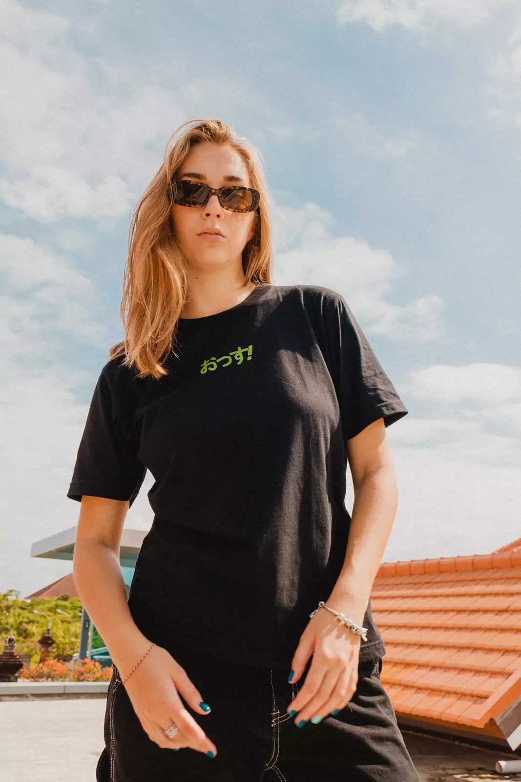 Ossu Hustlin Thru Tshirt