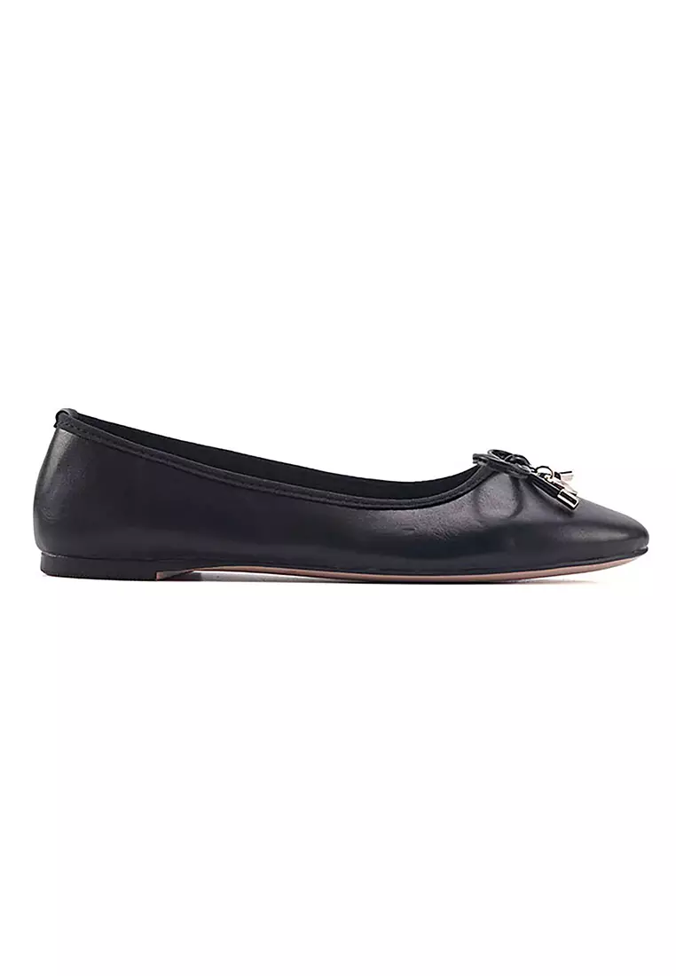Nine west women's flats discount