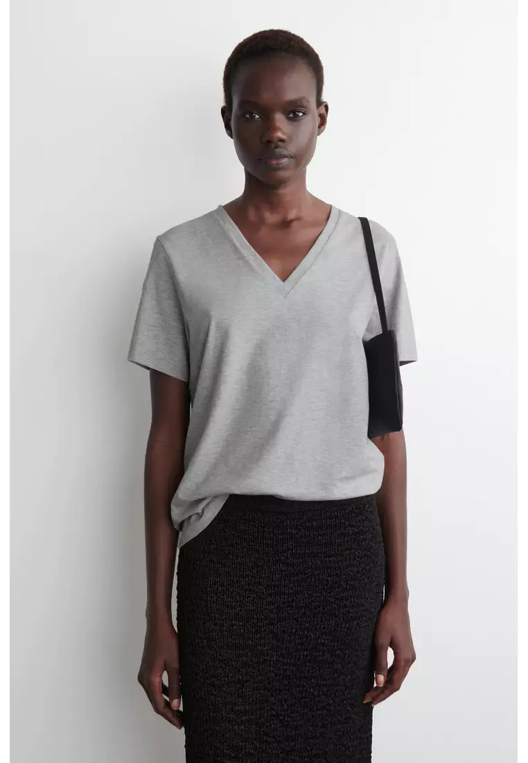 V-NECK COTTON T-SHIRT