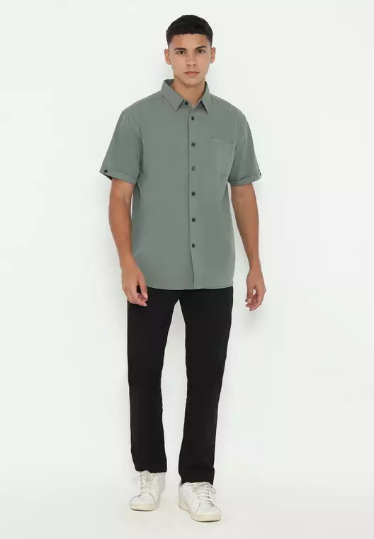 POLICE Kemeja Polos Cotton Regular Fit Pria