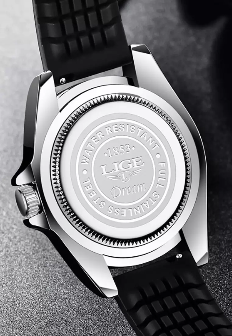 Unisex Classic Diver's Stainless Steel Quartz Watch with turning Bezel on Black Rubber Strap