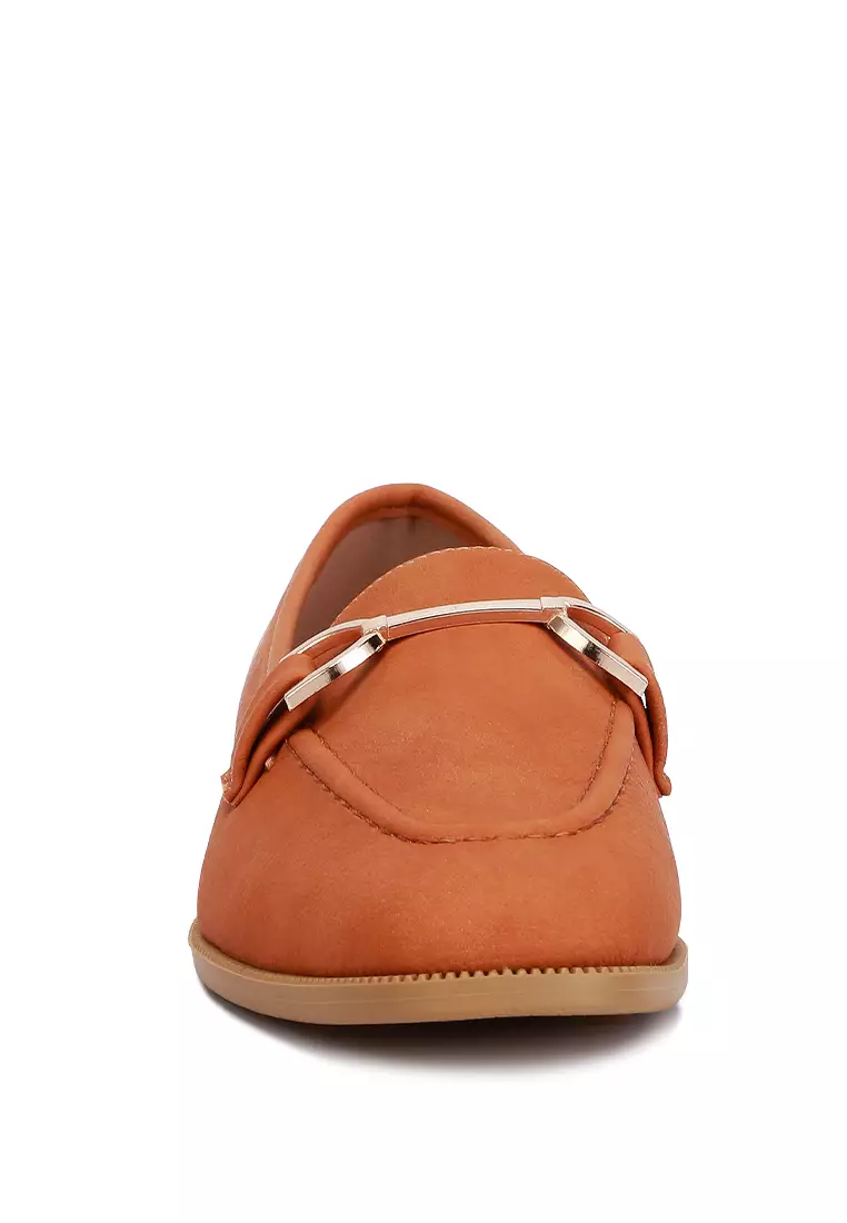 Horsebit Detail Flat Loafers in Tan
