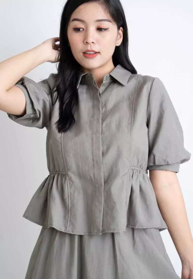 ELEGANT COTTON BLEND BLOUSE WITH PLEATED DETAILS