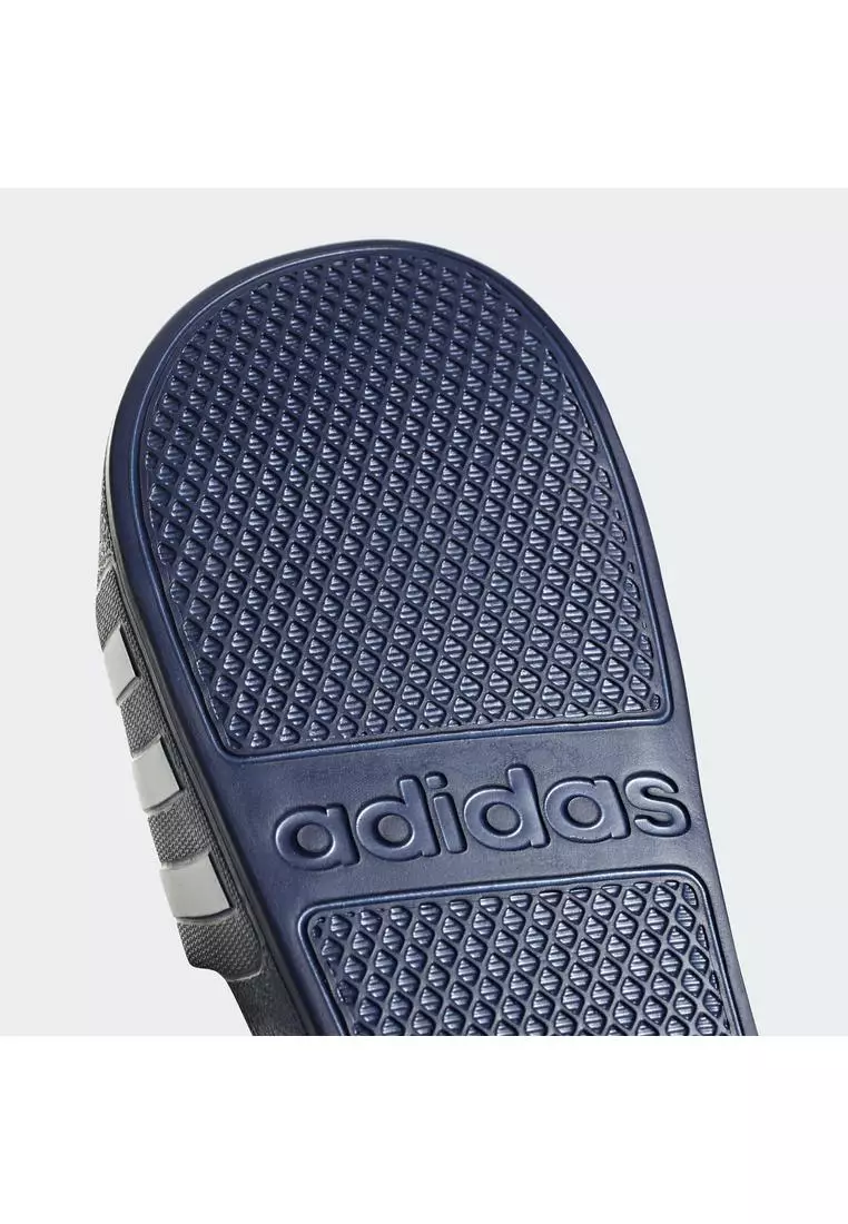 Adilette Aqua Slides