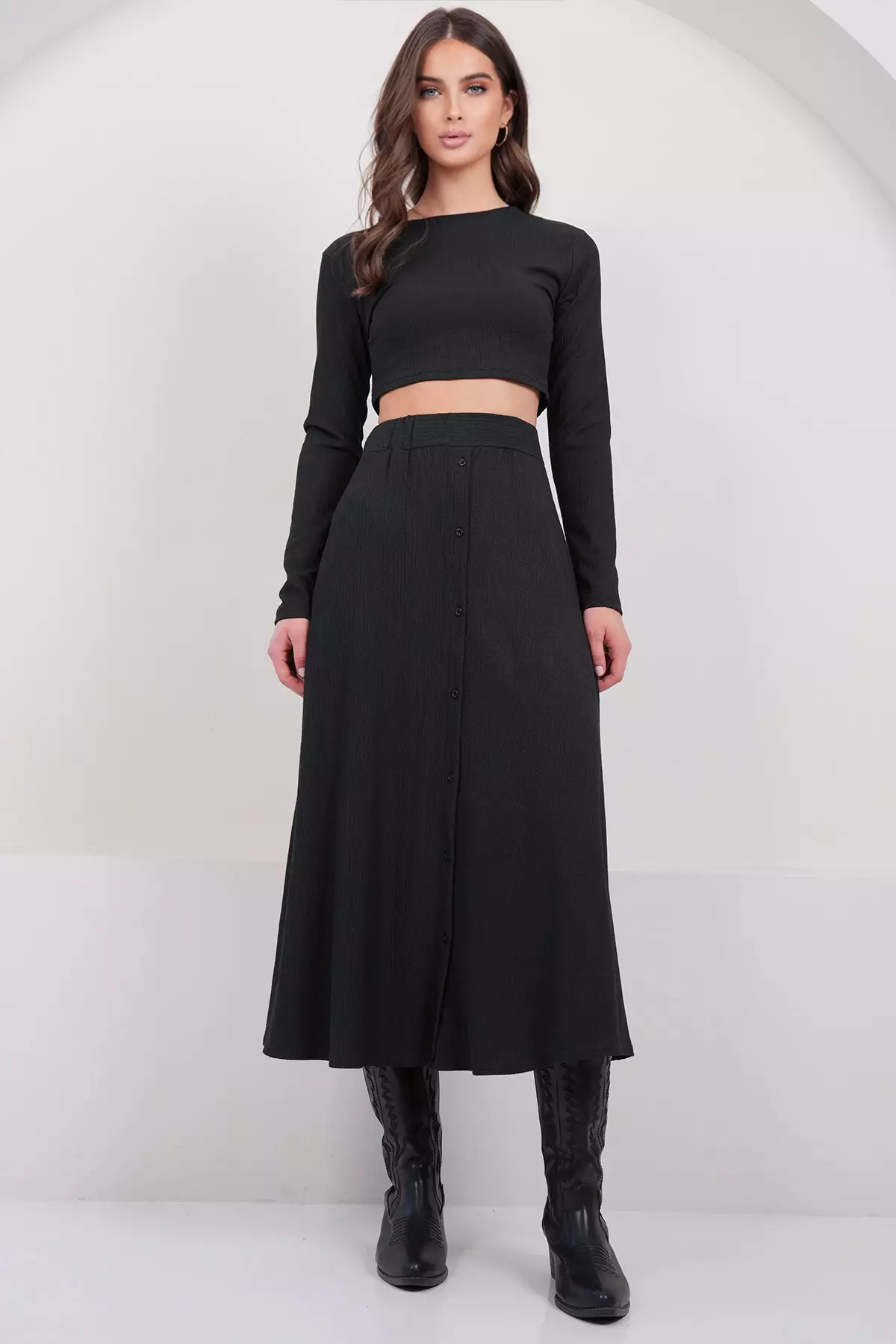 Women'S Black Crew Neck Cropped Blouse And Maxi Skirt Set Alc-X15015