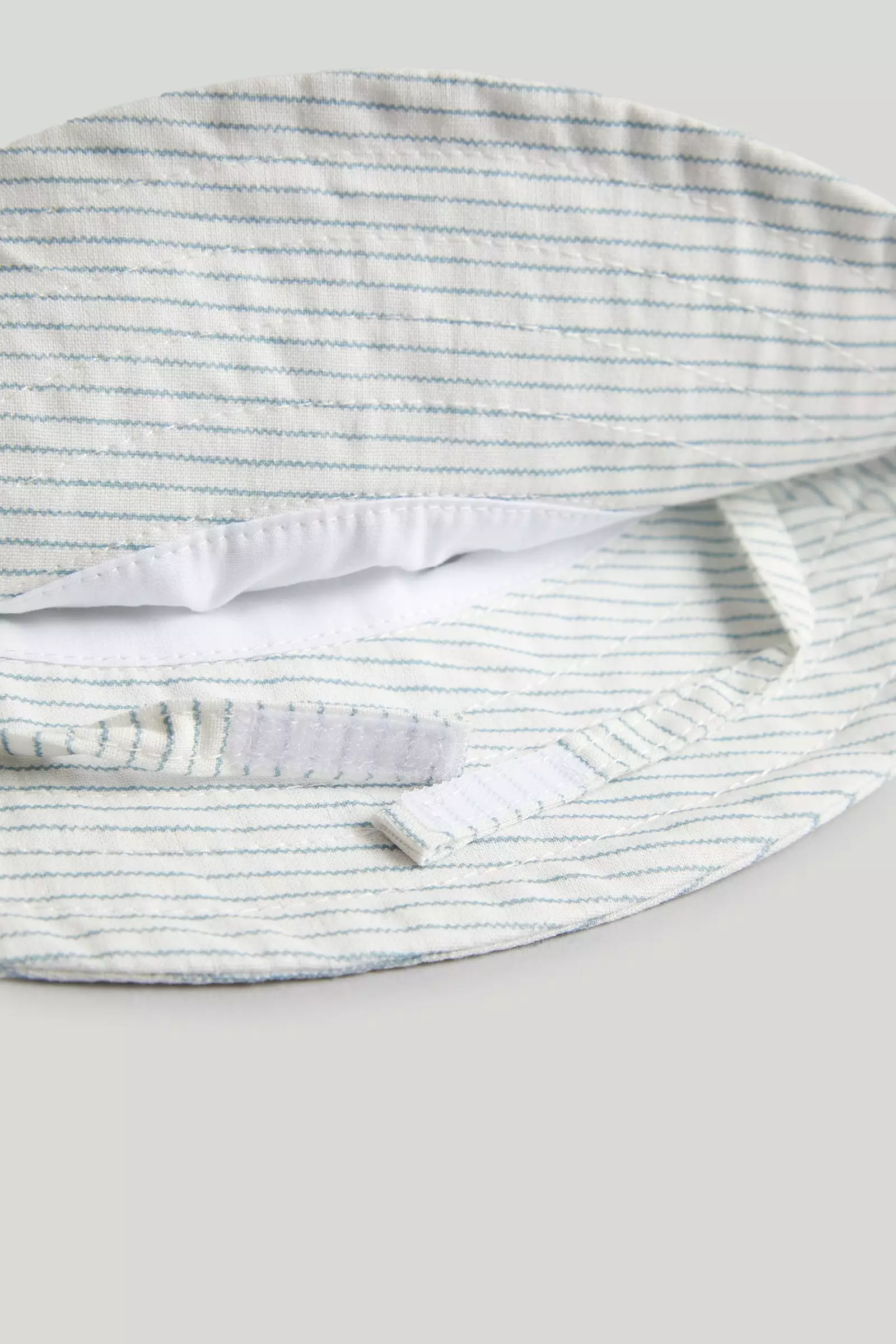 Mothercare Striped UPF50+ Sun Hat - Topi Bayi Laki-laki (Multi)