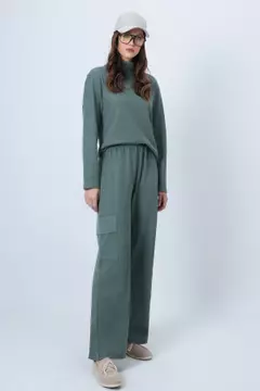Calla Green