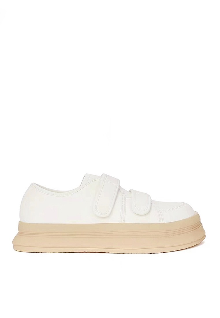 VANSA Double Velcro Round Toe Platform Shoes VSW-CMB1