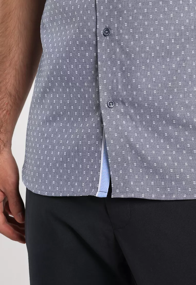 MOC - Kemeja Motif Lengan Pendek Pria Forter - Navy
