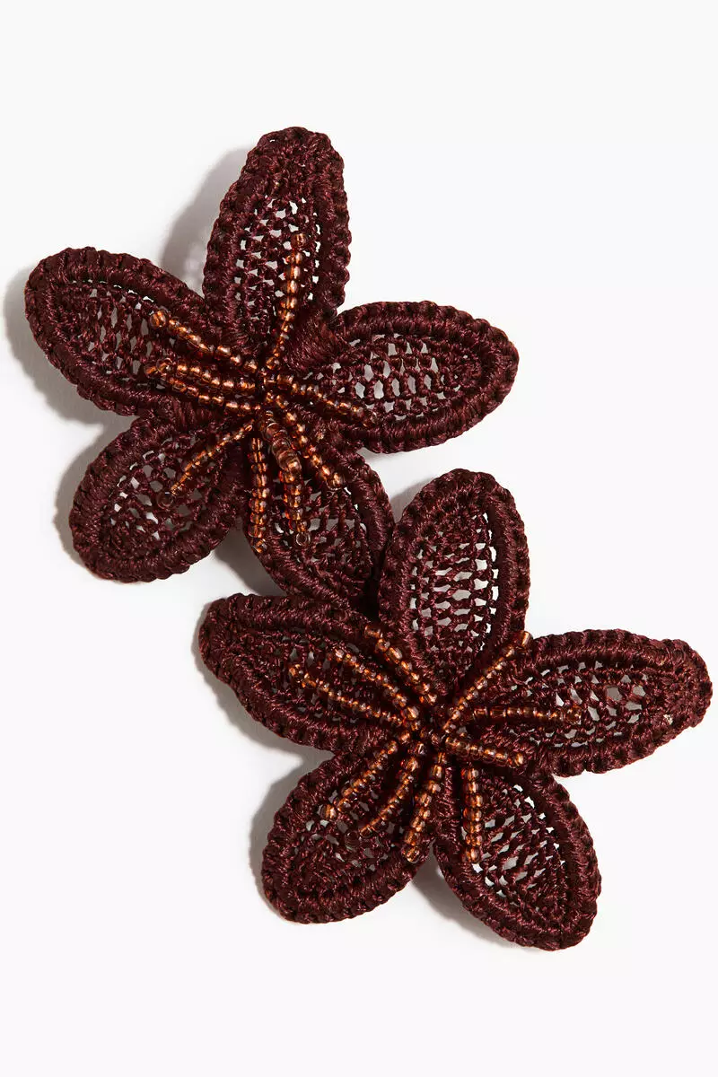 Flower-shaped earrings