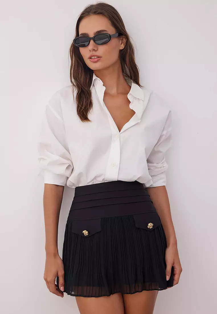 Black Lined Pleated Woven Mini Chiffon Skirt