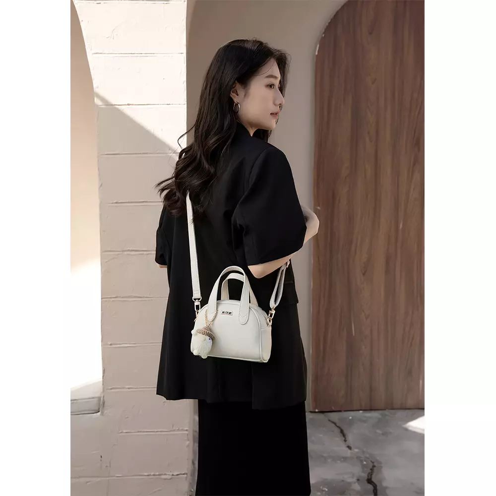 En-ji Bunwo Slingbag Wanita Warna Cream