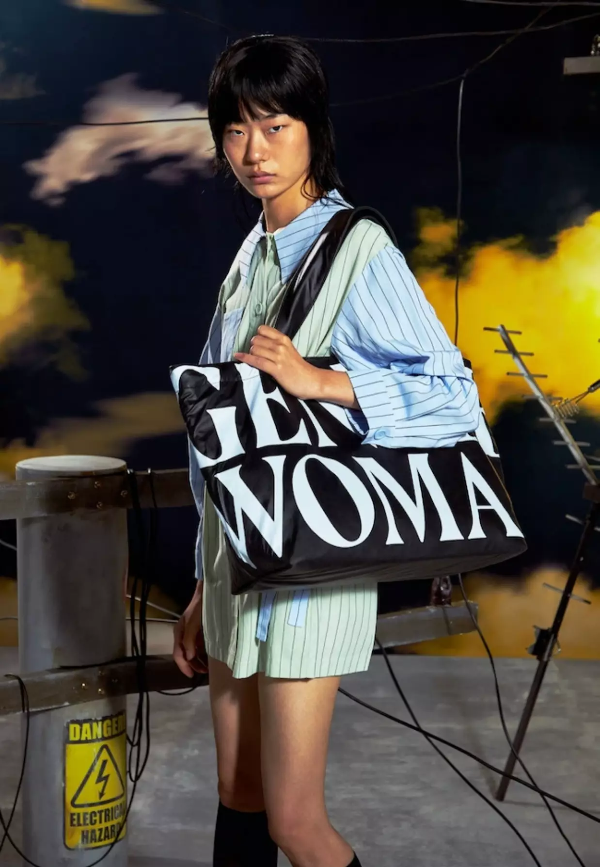 Urban Stride Jumbo Tote Bag