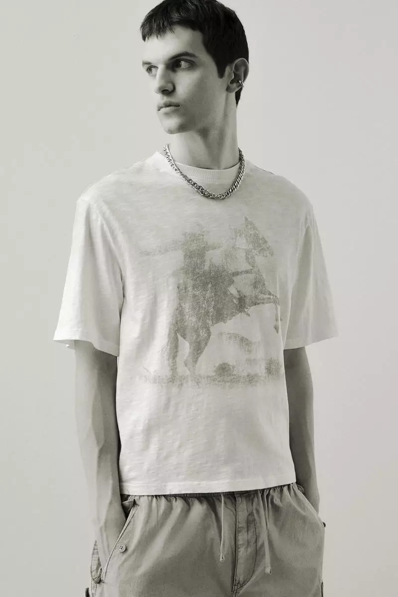 Oversized Fit T-shirt