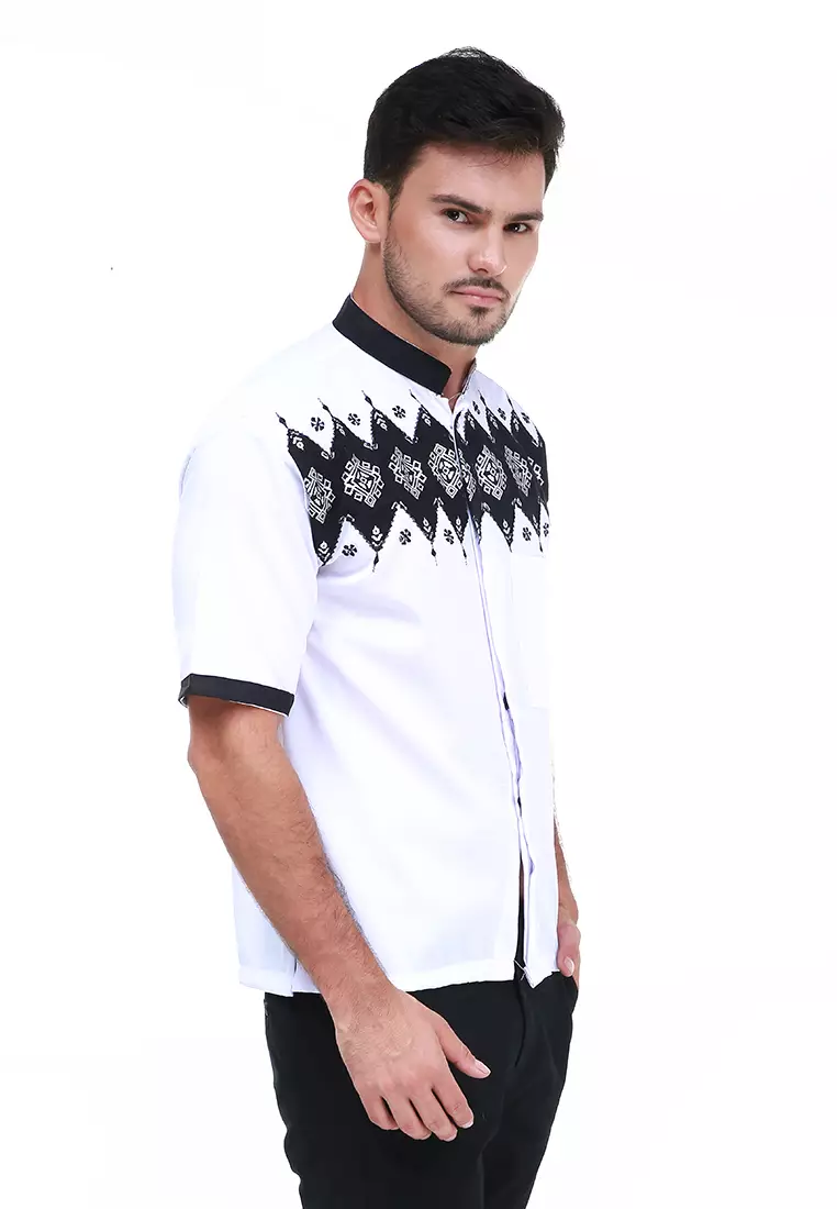 Dwan Kemeja Batik Pria Simple Atasan Formal Shortsleeve Shirt Material Cotton ORIGINAL - White