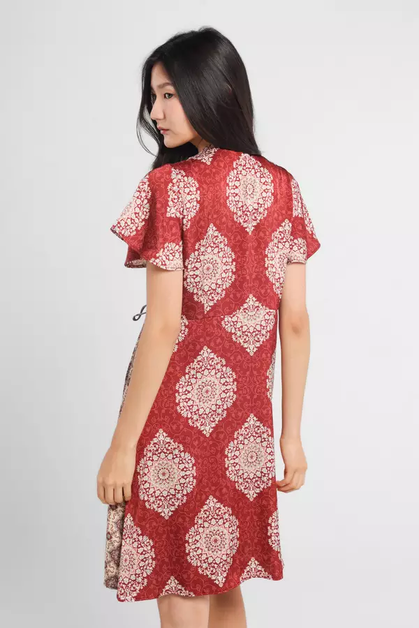 MINIMAL - Juwita - Dress Satin Motif Batik - Red Colour Red