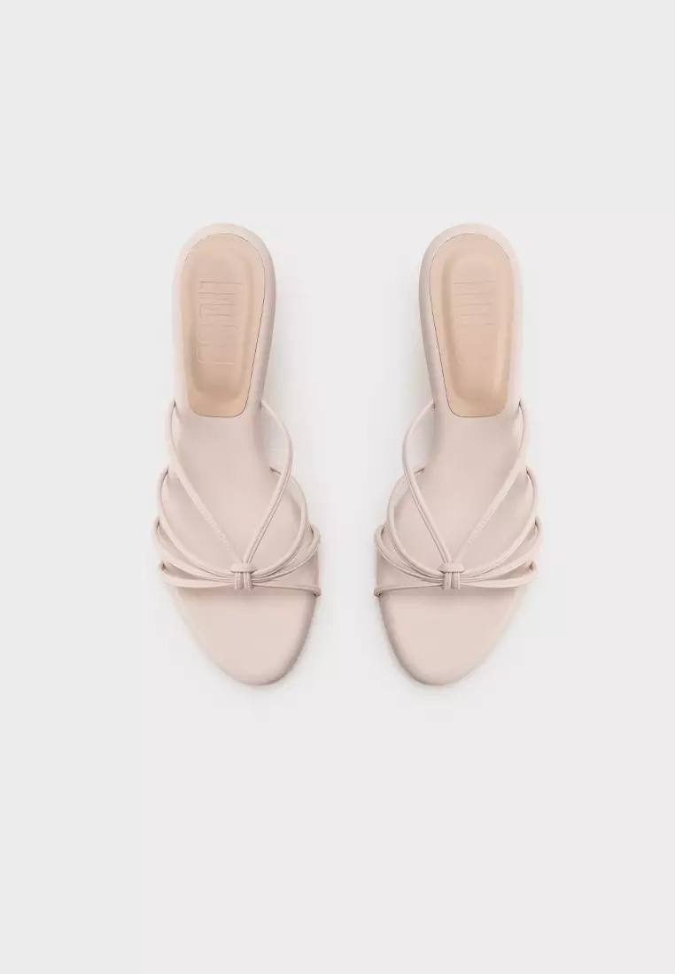 KNOTTED STRAP WITH CLOUDFOAM HEEL SLIDE
