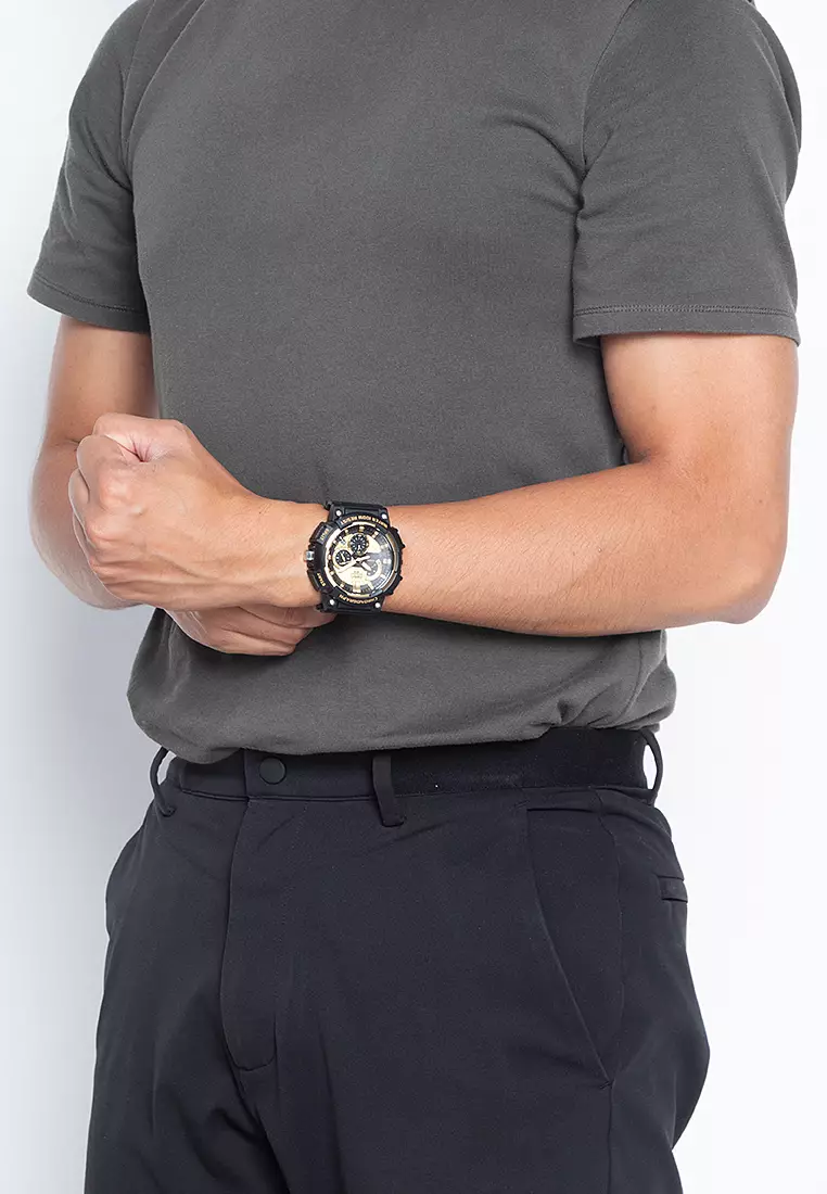 Analog Watch MCW-200H-9AVDF