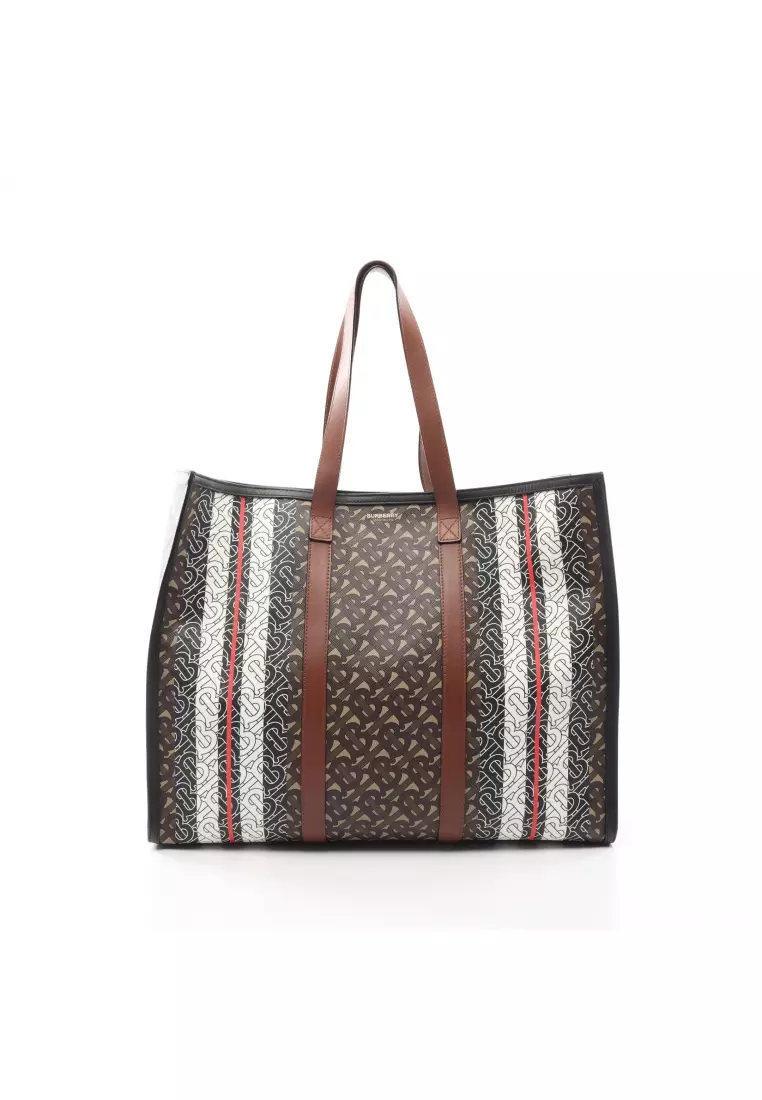 Bag with an e on it deals