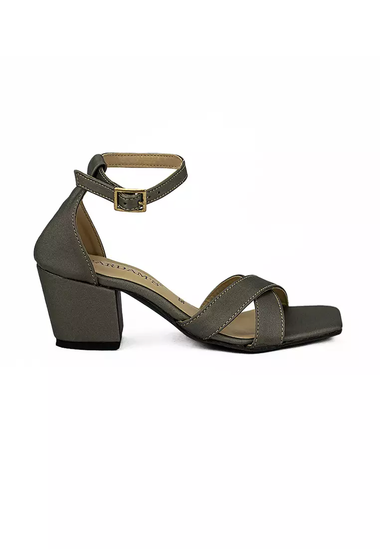 Discount on Cardam's Lifestyle  shoes - SKU: Eclb Rss 00193 Dark Gray Heeled Sandals