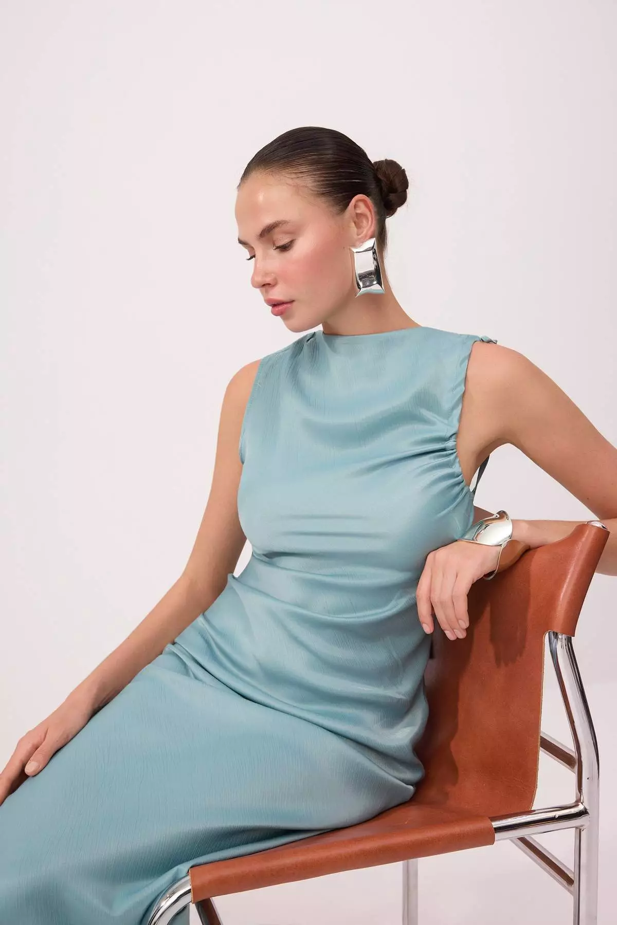 Aqua Green Gathered / Drape Detailed Satin Maxi Evening Dress & Graduation Gown Tprss26Ae16