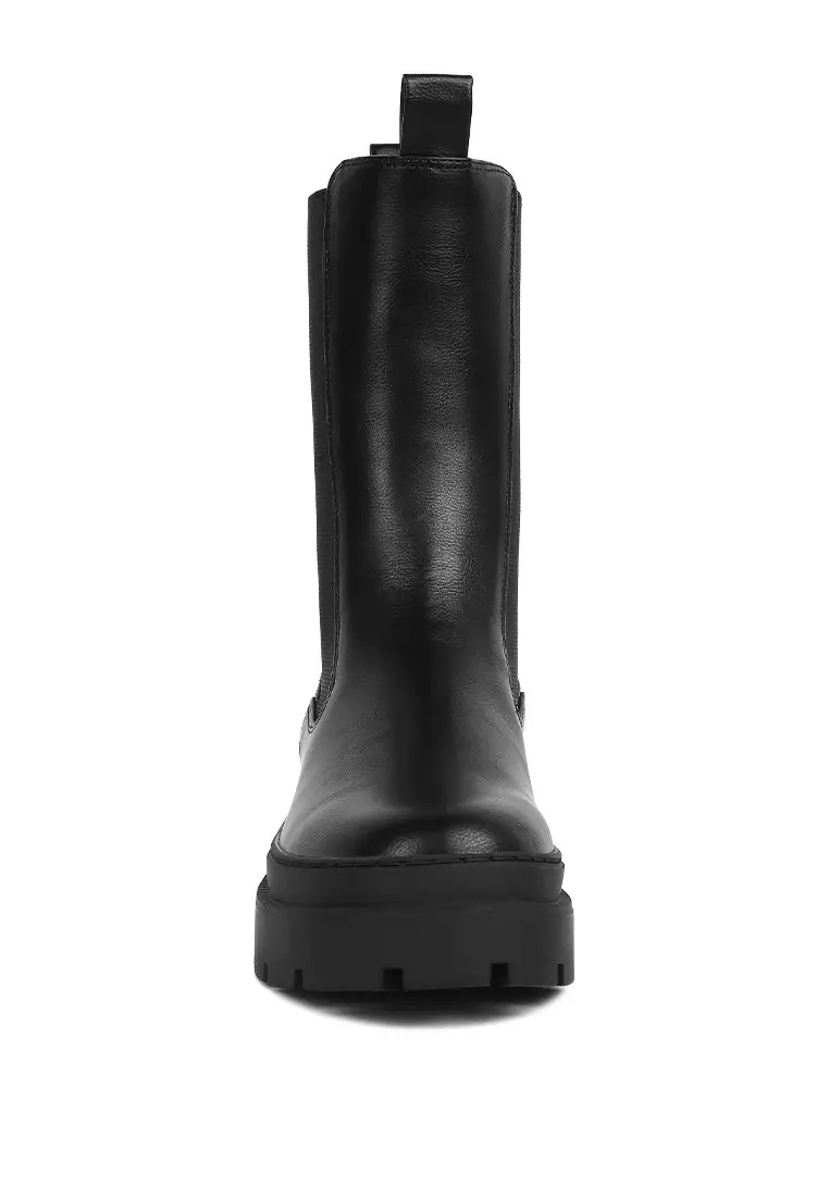 Black Elasticated Gussets Lug Sole Boots