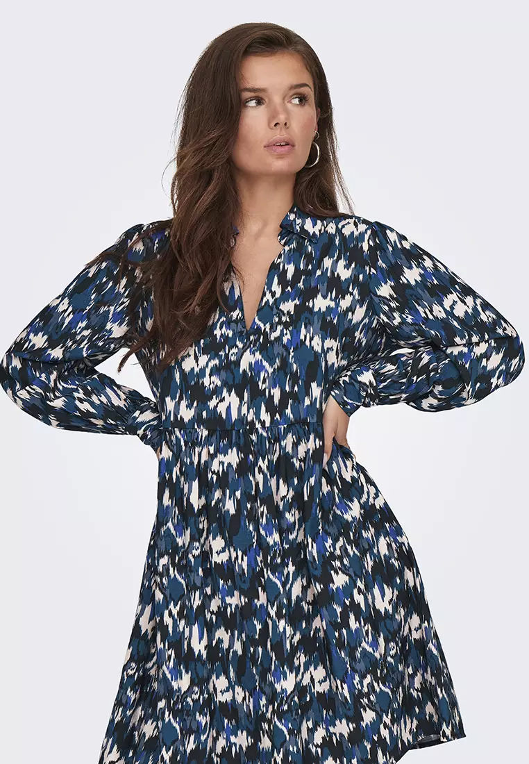 Abigail Long Sleeves V-Neck Dress