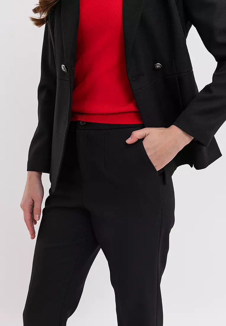 Chic Suit Blazer with Pants
