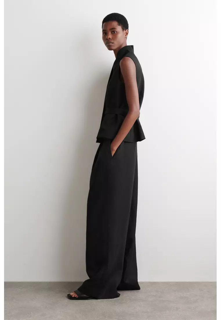 RELAXED LINEN-BLEND WIDE-LEG TROUSERS