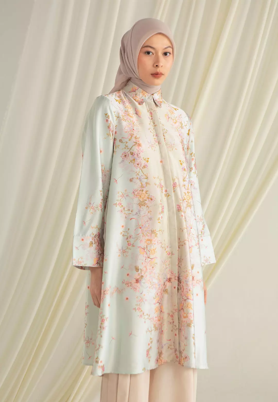 HijabChic Celestra Sky Blue Tunic - Tunik Lebaran Satin Anggun Elegan Motif Floral