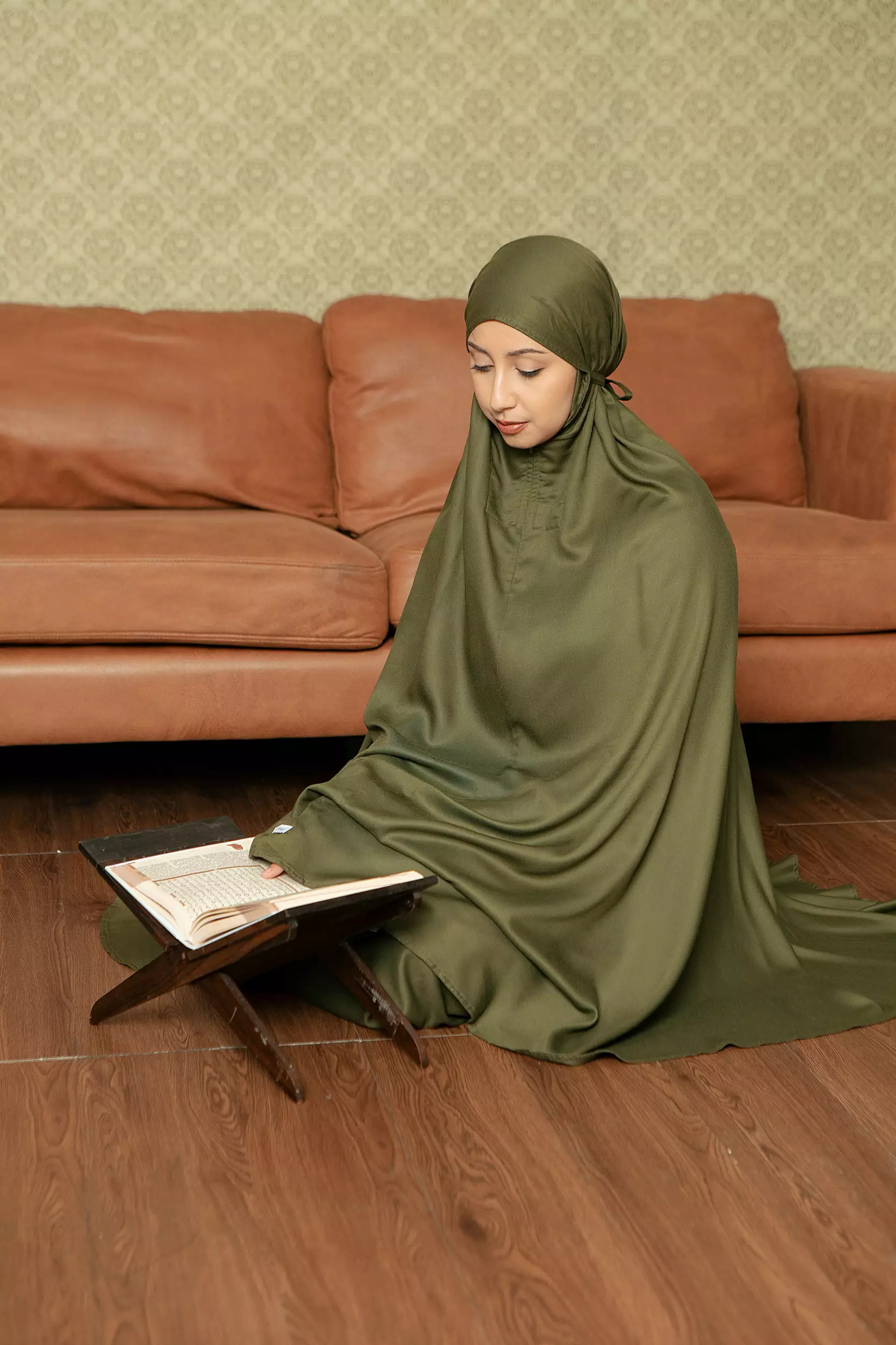 Minaa Prayer Set Army