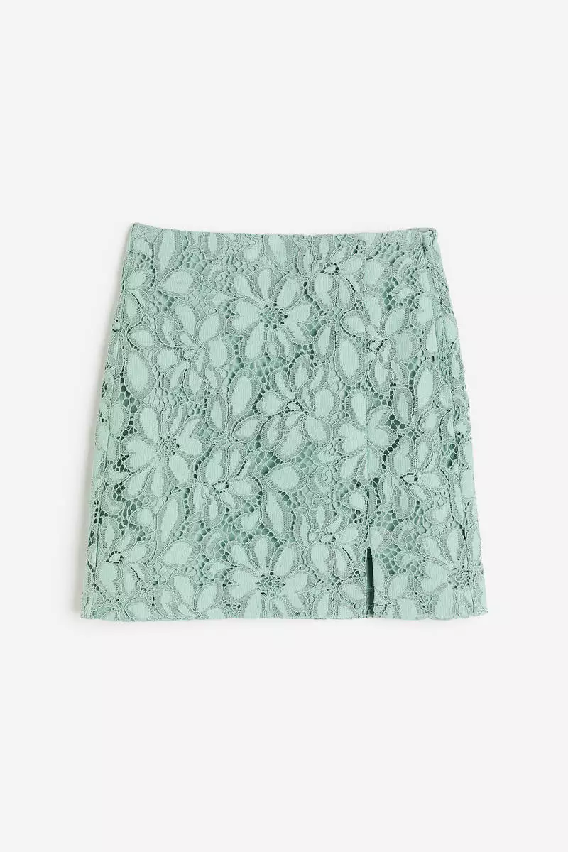Lace mini skirt